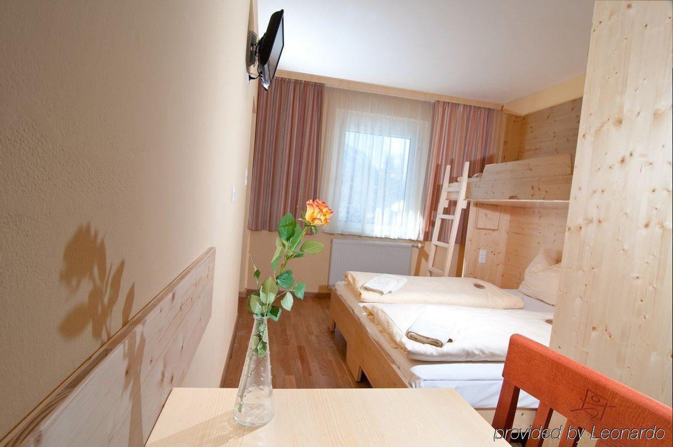 JUFA Hotel Lungau Sankt Michael im Lungau Ruang foto
