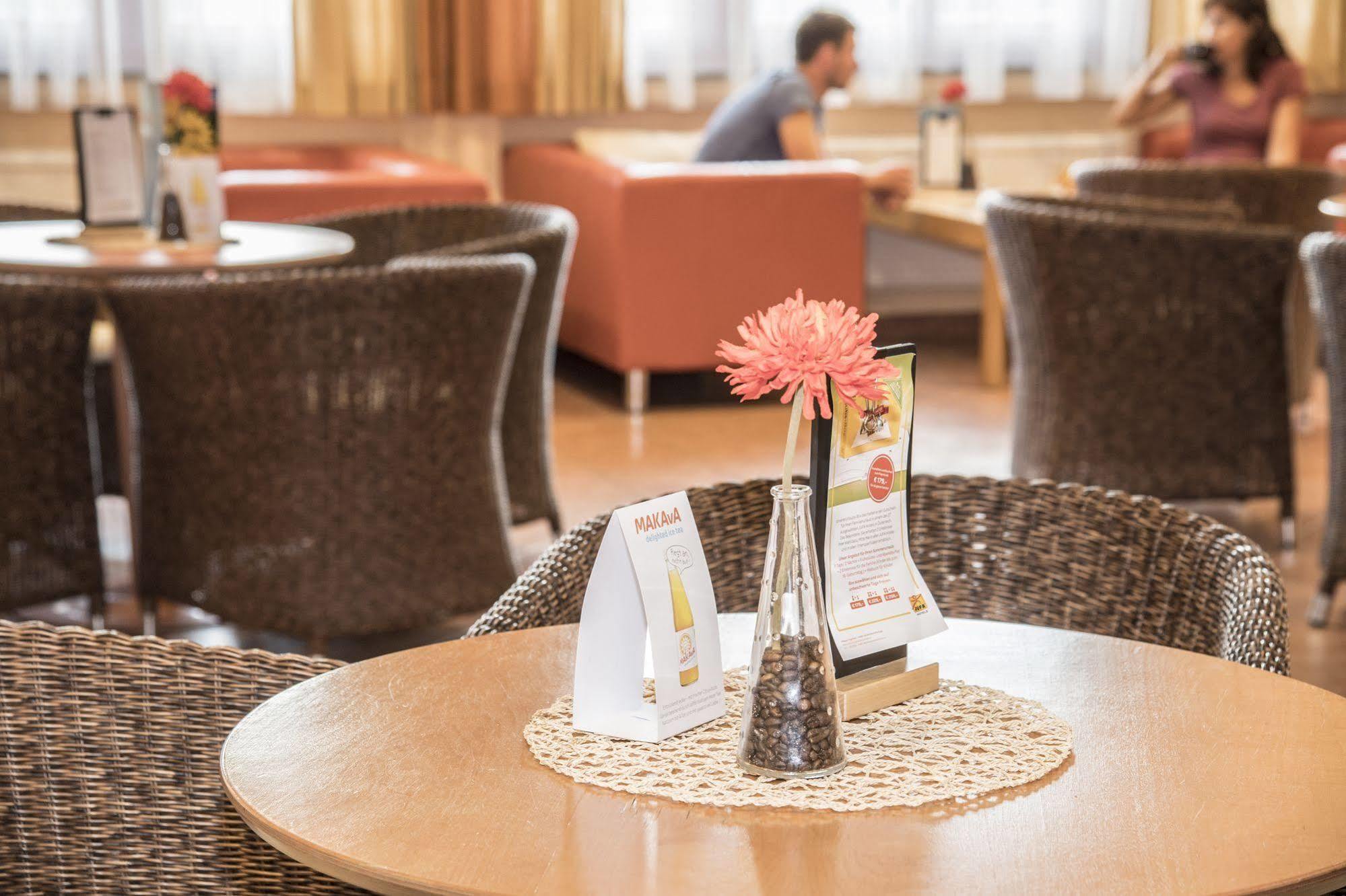JUFA Hotel Lungau Sankt Michael im Lungau Bagian luar foto